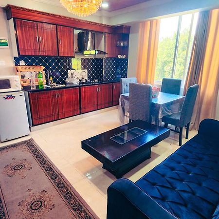 Aqua Apartment Murree Exterior photo